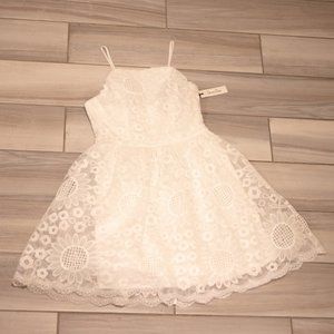 White lace dress
